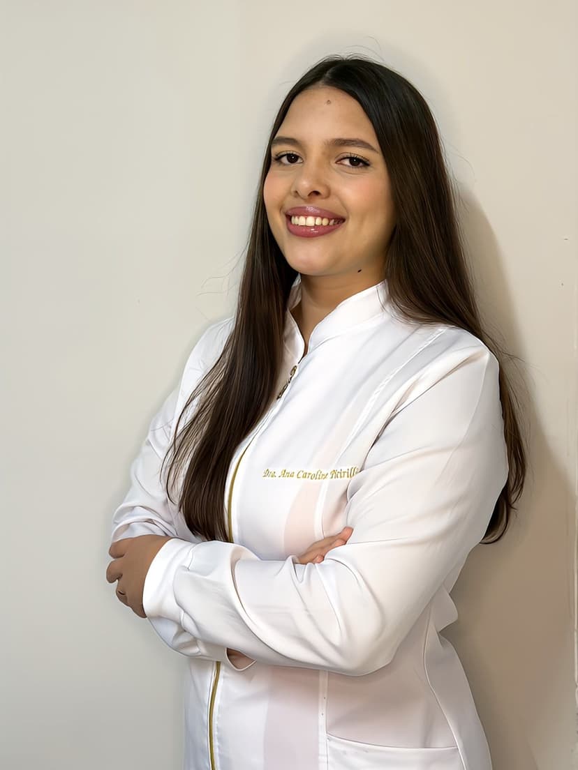 Foto profissional Dra. Ana Caroline Picirilli